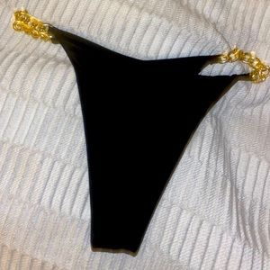 Beautiful black cheeky bikini with gold chain